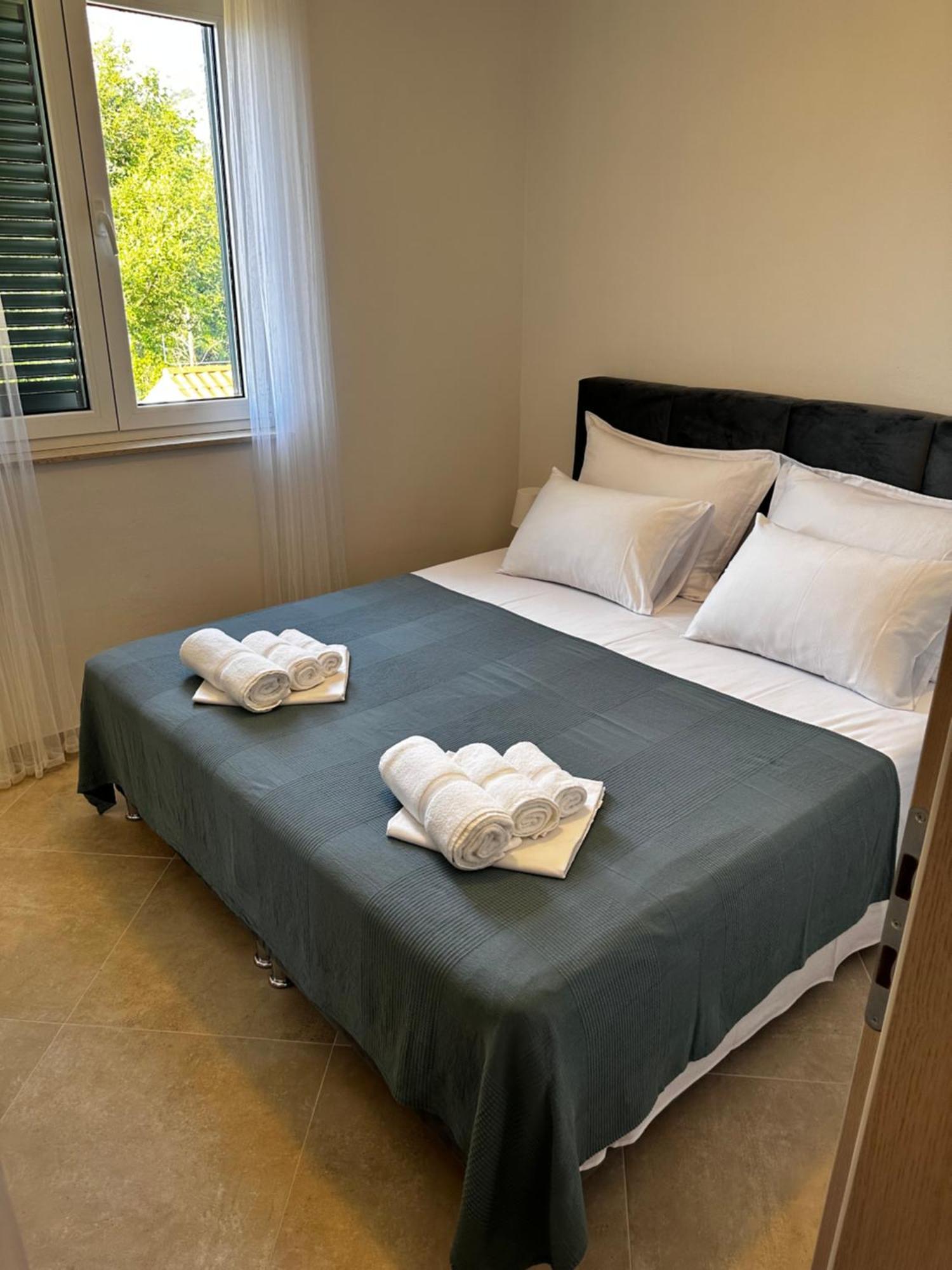 Divine Apartments Baška Eksteriør bilde
