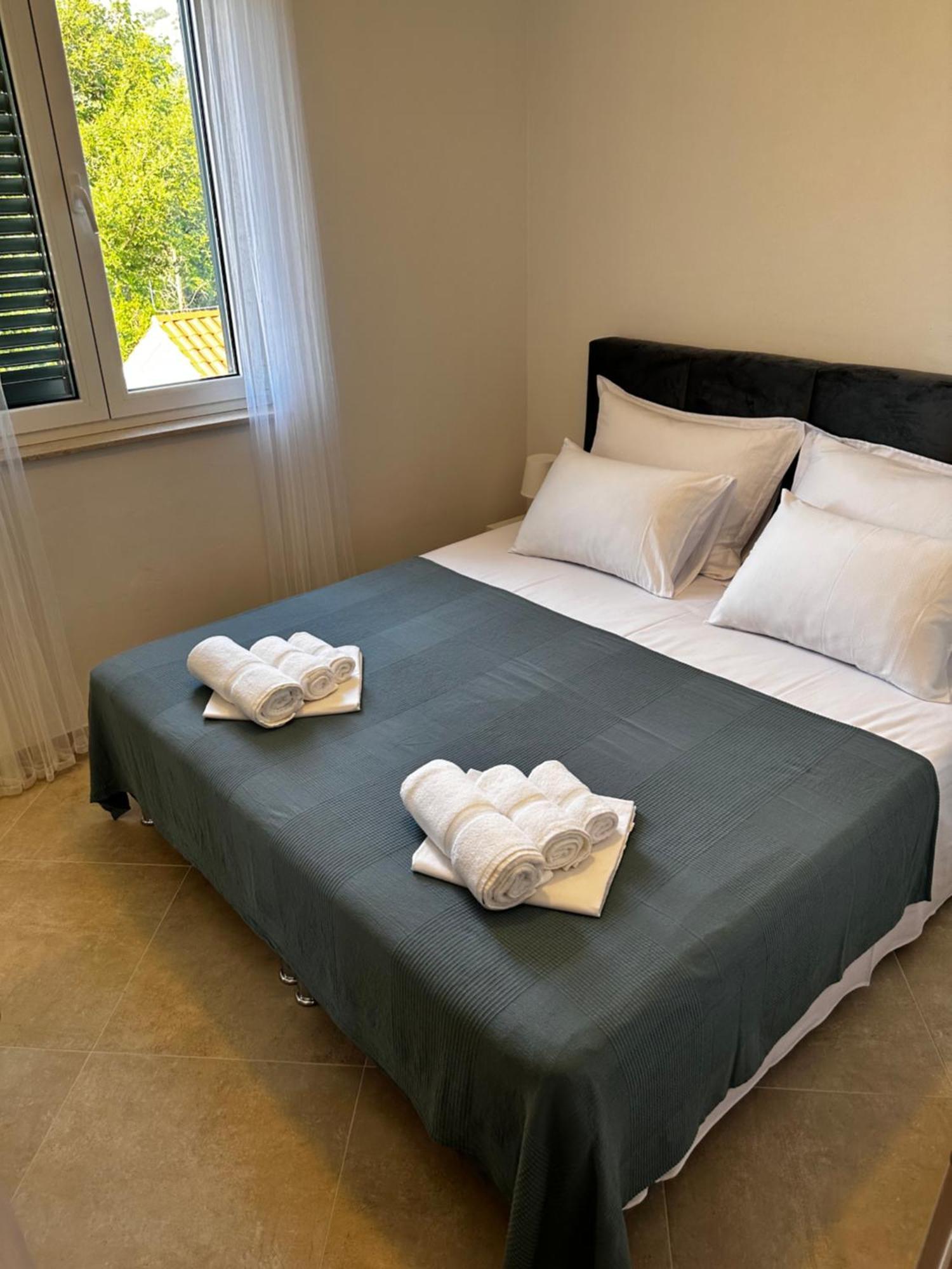 Divine Apartments Baška Eksteriør bilde