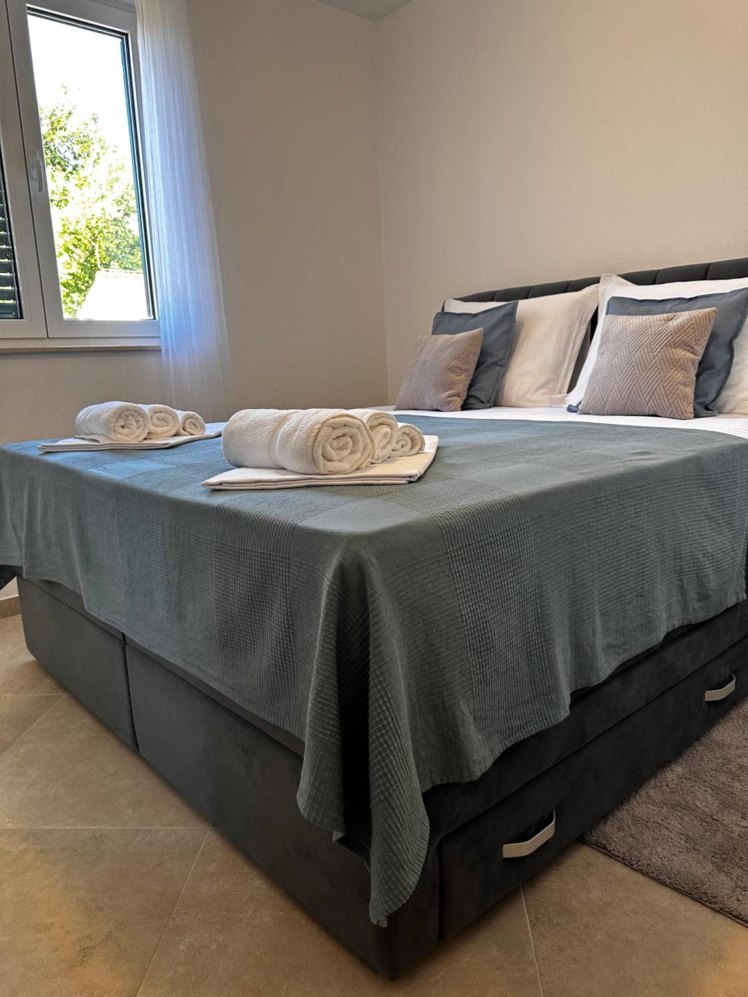 Divine Apartments Baška Eksteriør bilde